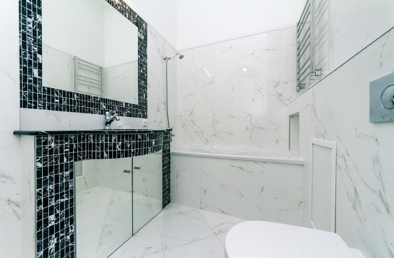 Vip Apartment Near Kreschatyk, 31А Pushkinska Street Κίεβο Εξωτερικό φωτογραφία