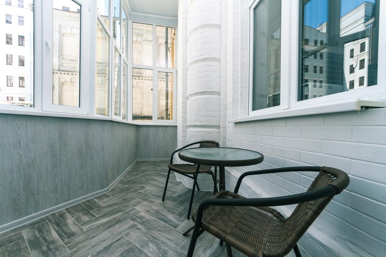 Vip Apartment Near Kreschatyk, 31А Pushkinska Street Κίεβο Εξωτερικό φωτογραφία